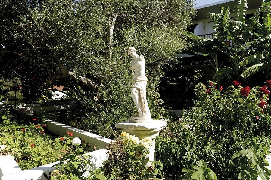 Milos Garden Apartman Adámasz Kültér fotó